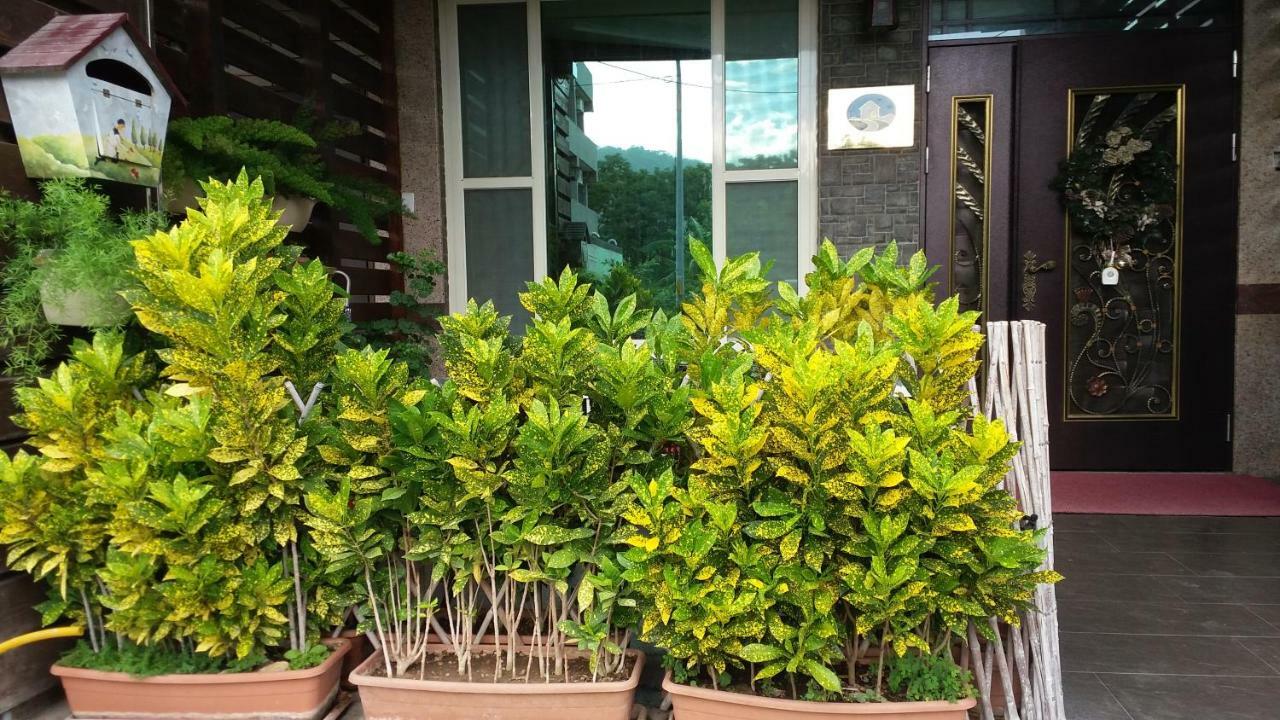 Happy Heart B&B Taitung Exterior photo